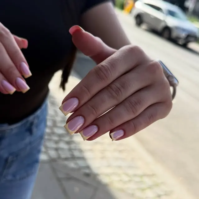 Pink French